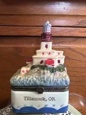Tillamook Lighthouse Ceramic Trinket Box - White and Red